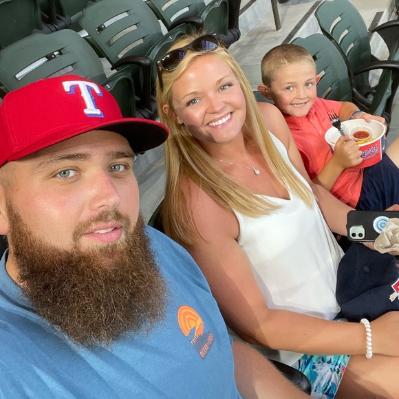 Meet your Posher, Logue - Picture 4 of 16